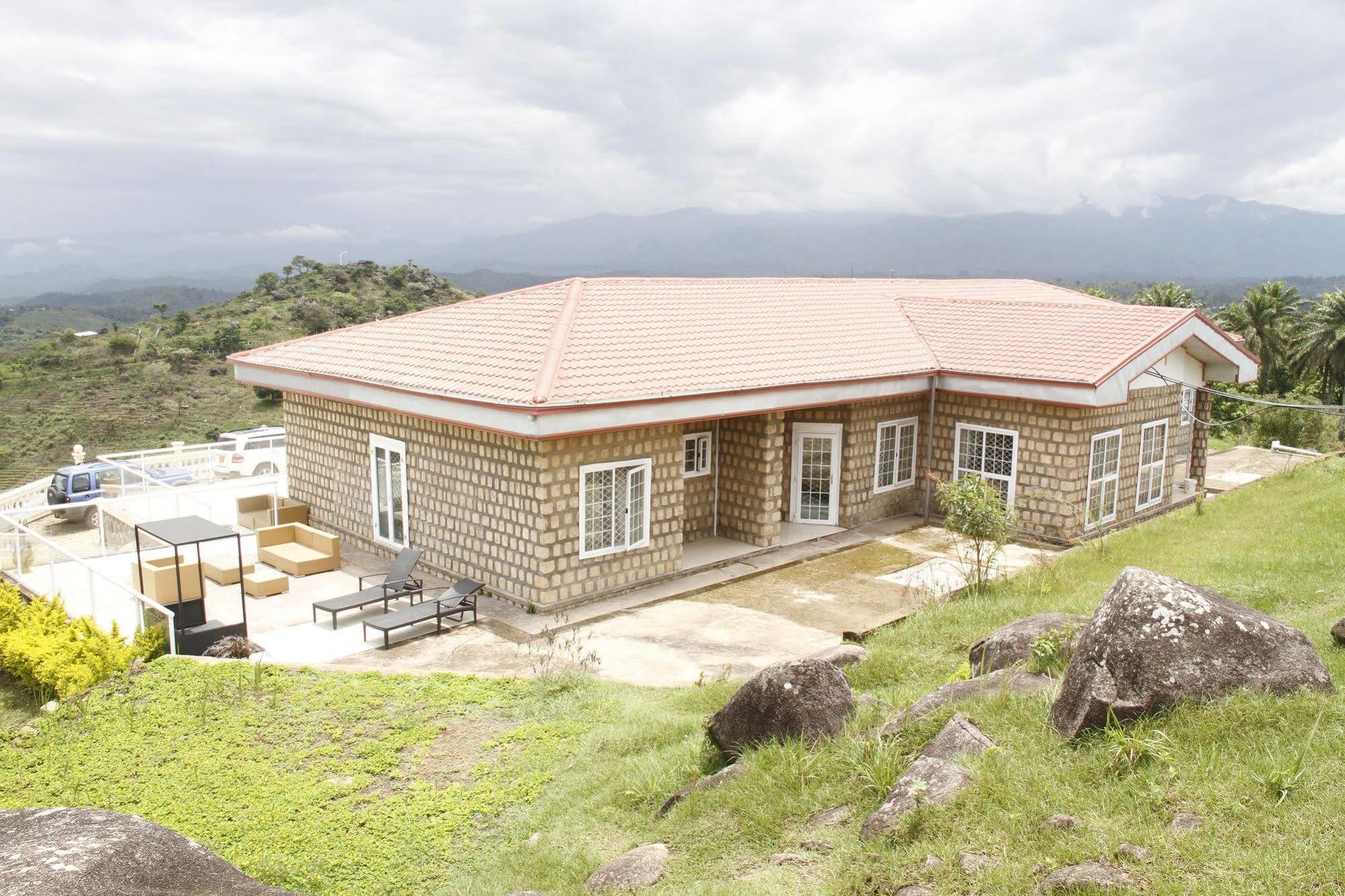 Saddle Hill Ranch Hotel Bafut Kültér fotó